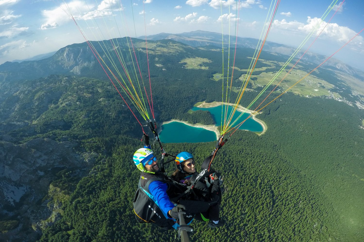 advenutre-tours-paragliding-zabljak-montenegro
